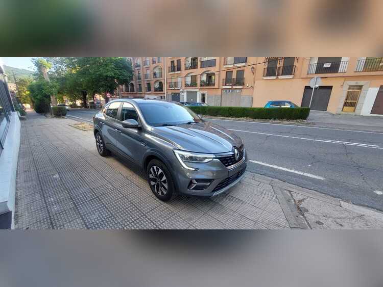 Renault Arkana 1.3 TCE 140CV foto 10